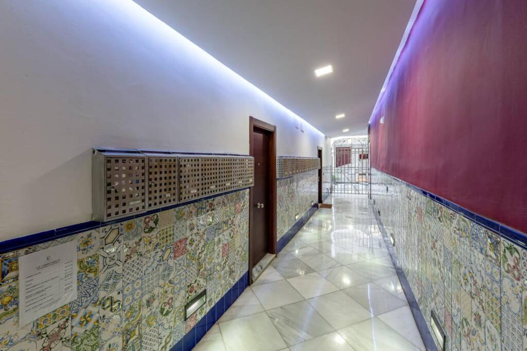 Apartament Carreterias Malaga Centro Zewnętrze zdjęcie
